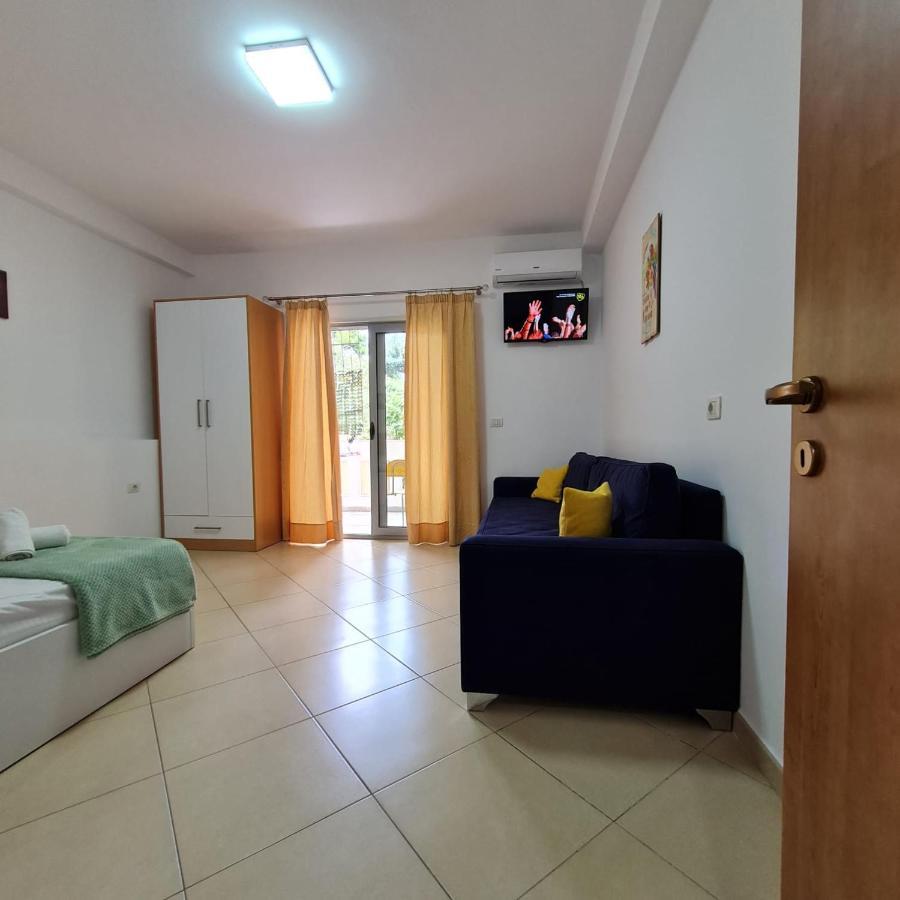 Mario Apartments Vlorë Exterior foto